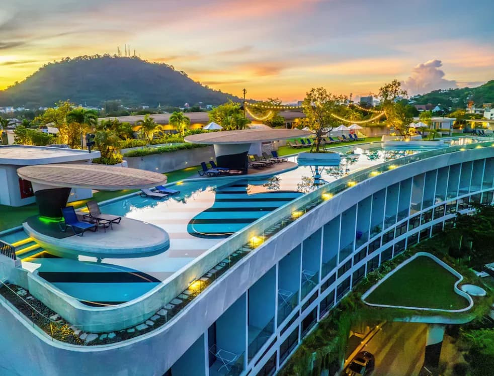 HOMA Phuket Town